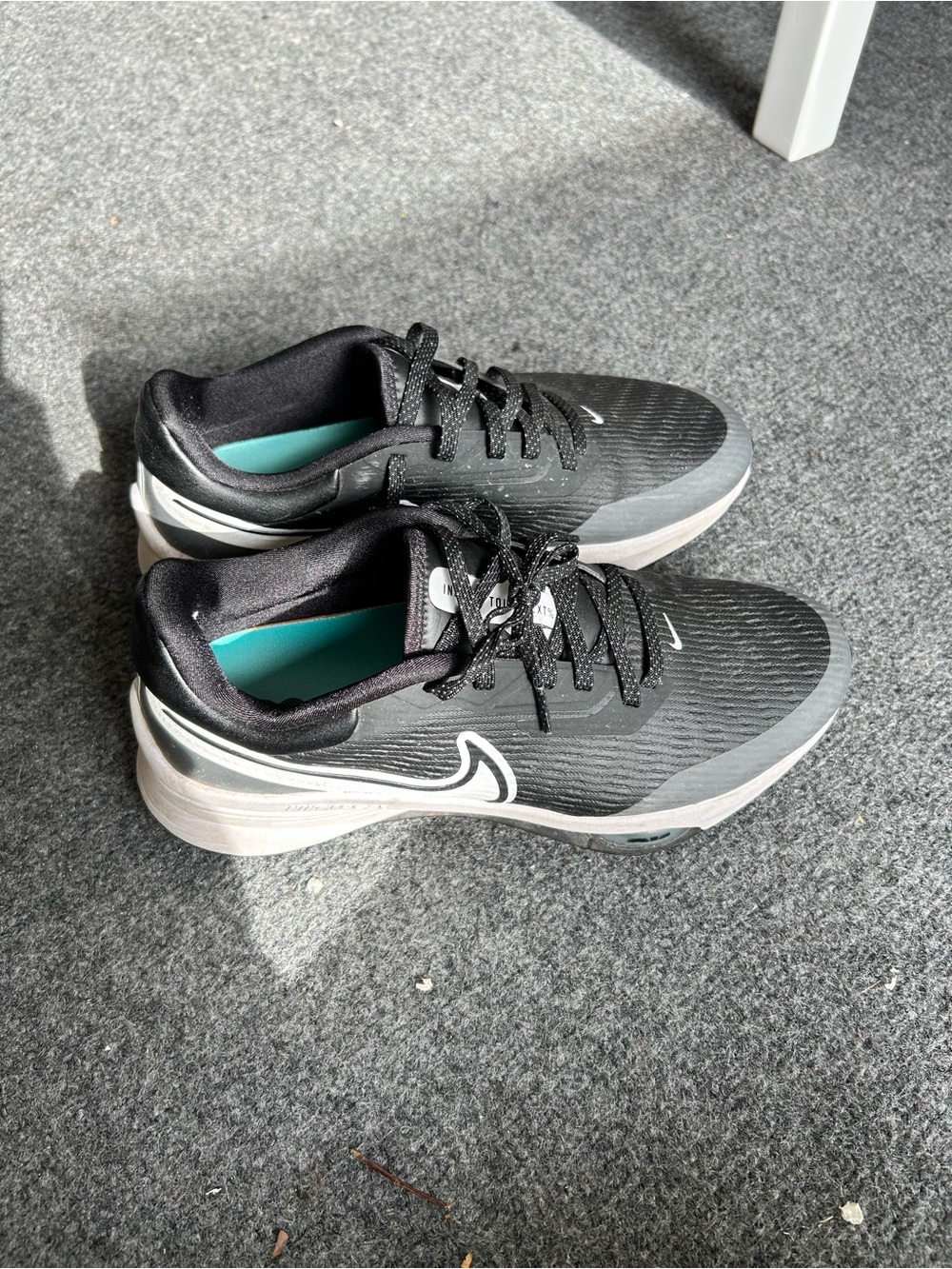 Nike Black & Gray Athletic Sneakers with Teal Insole Accent
